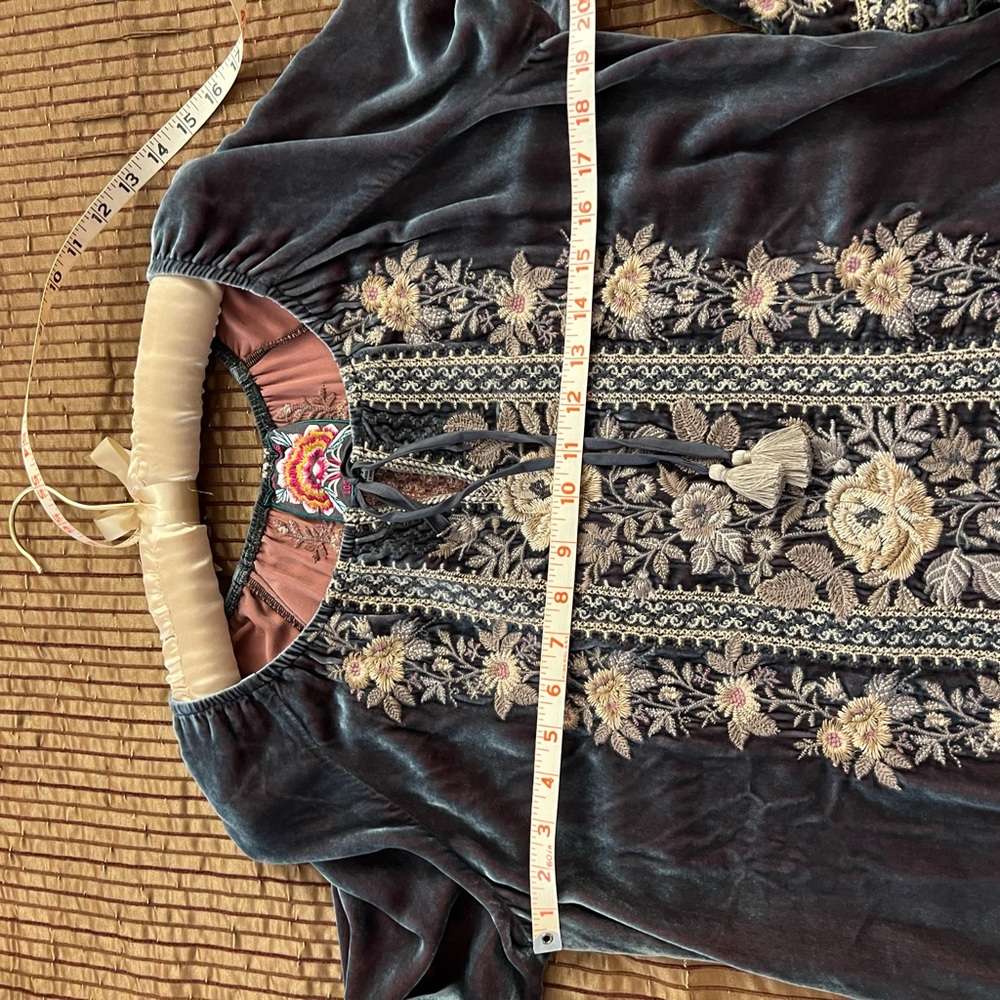 Johnny Was Green and Brown Embroidered Blouse - Picture 4 of 5